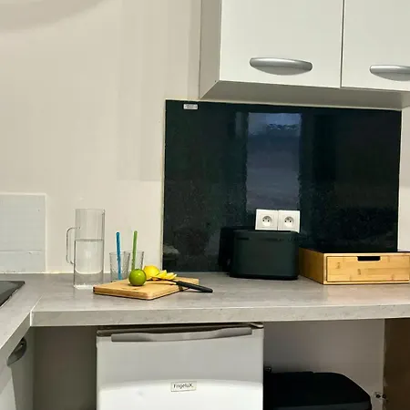 Apartment Calme Et Cosy - Proche Centre *